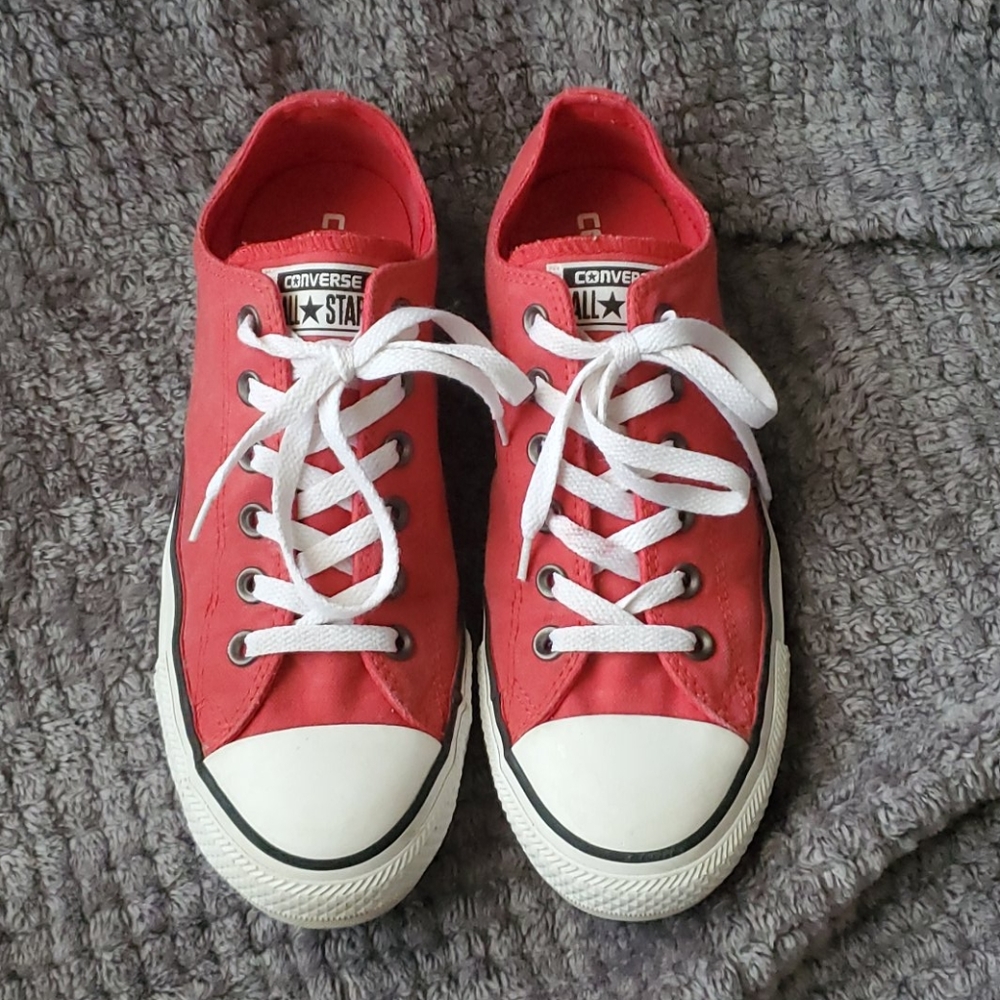 NWOT Red converse - Picture 2 of 3
